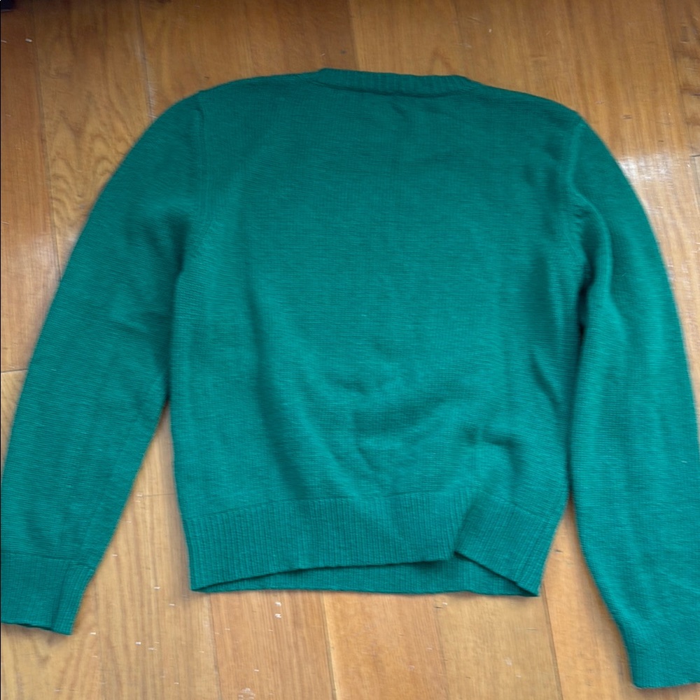 Gimaguas Green Sweater With Yin-Yang Design - image 3